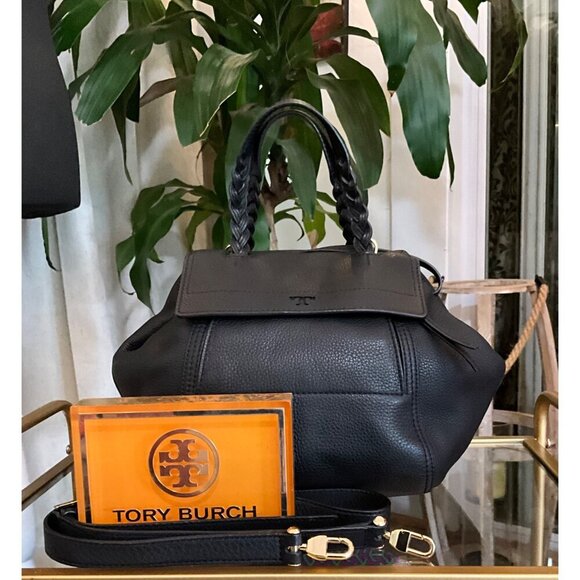 Tory Burch Handbags - ♦️♦️ AUTHENTIC TORY BURCH BLACK MOON TOTE HANDBAG ♦️♦️